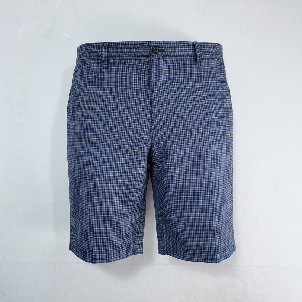 IZOD Men's 44 Blue Plaid Golf Shorts X-Treme Function Flat Front